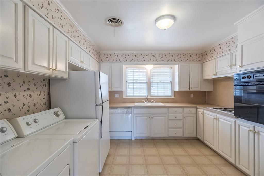 Brookhollow - Residential