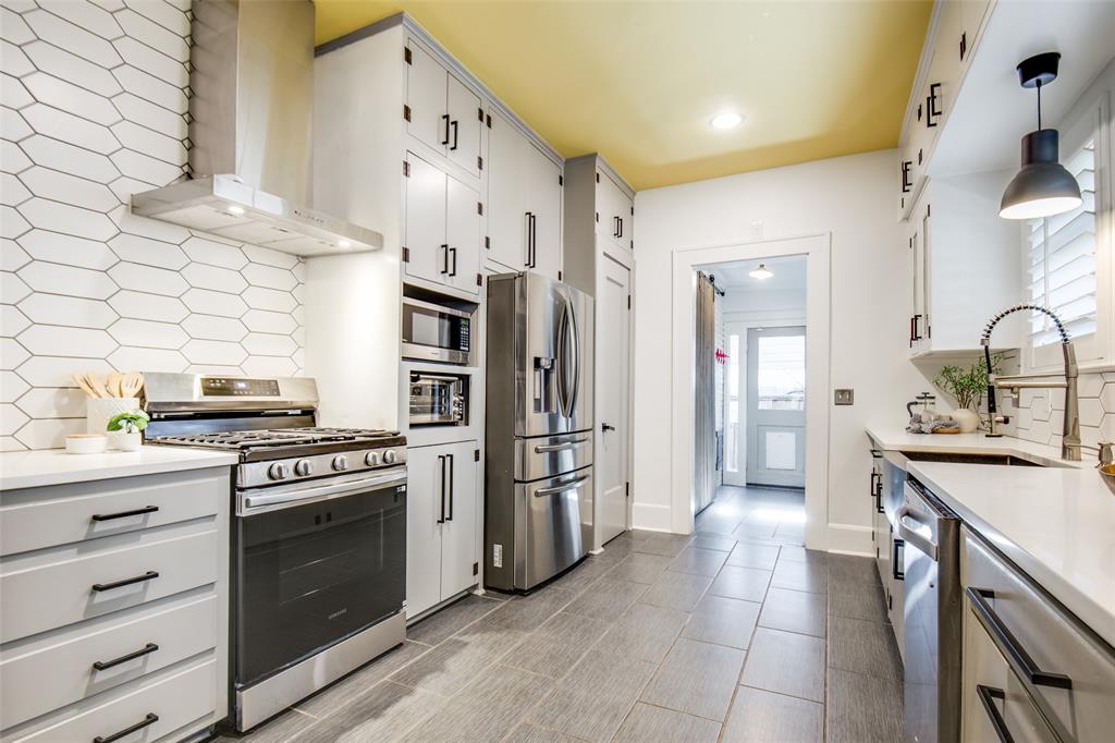 Munger Place - Residential Lease