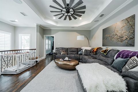 Tiny photo for 5517 Longview Street, Dallas, TX 75206 (MLS # 21083621)