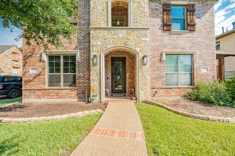 Tiny photo for 5517 Longview Street, Dallas, TX 75206 (MLS # 21083621)