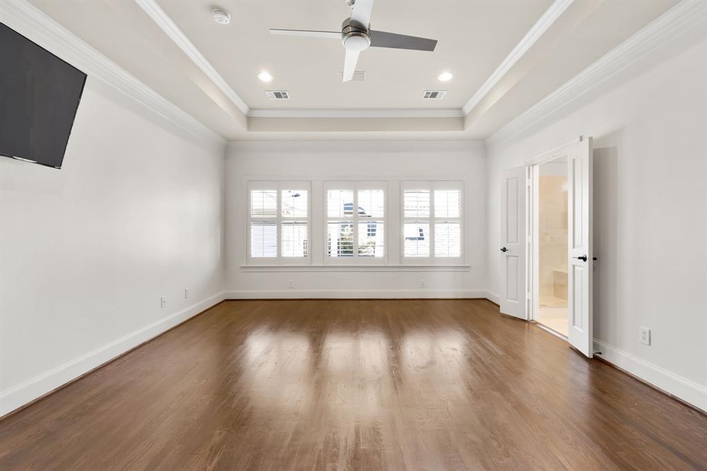 Summitt Lawn - Residential