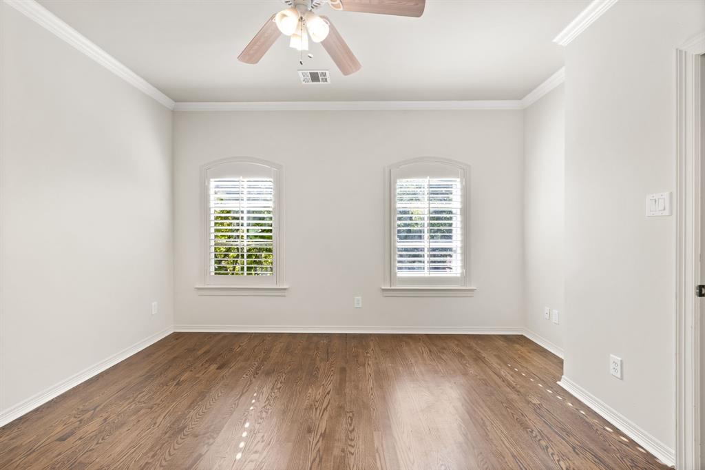 Summitt Lawn - Residential