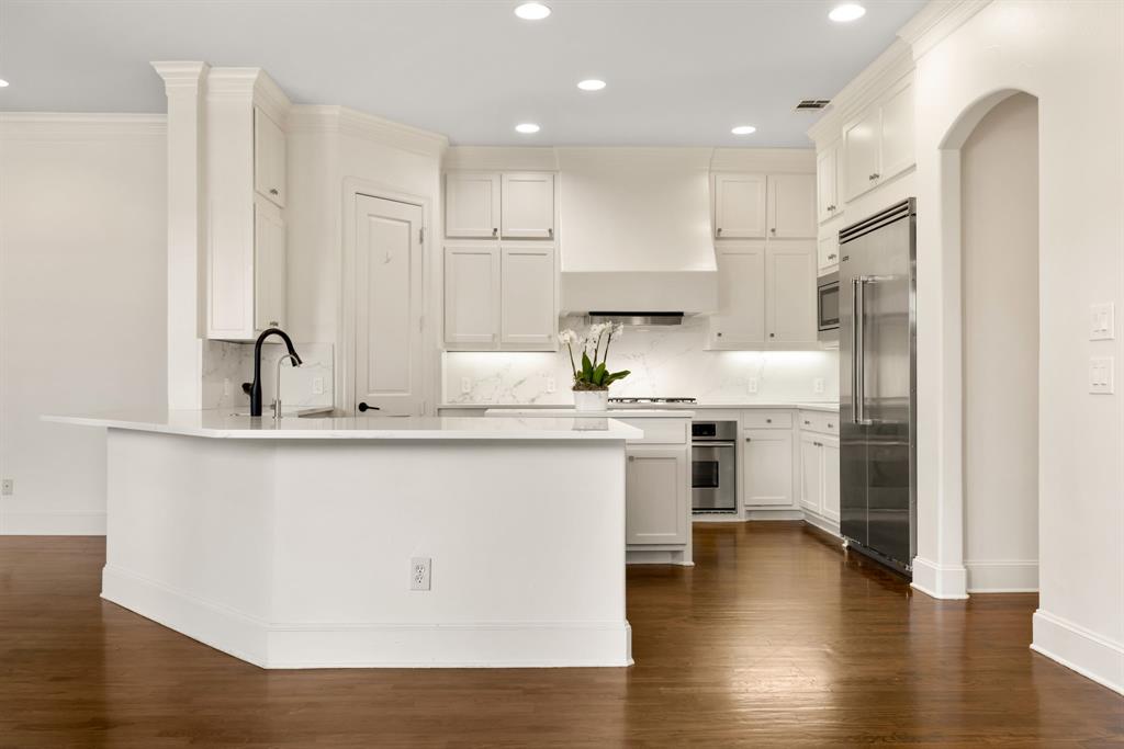 Summitt Lawn - Residential