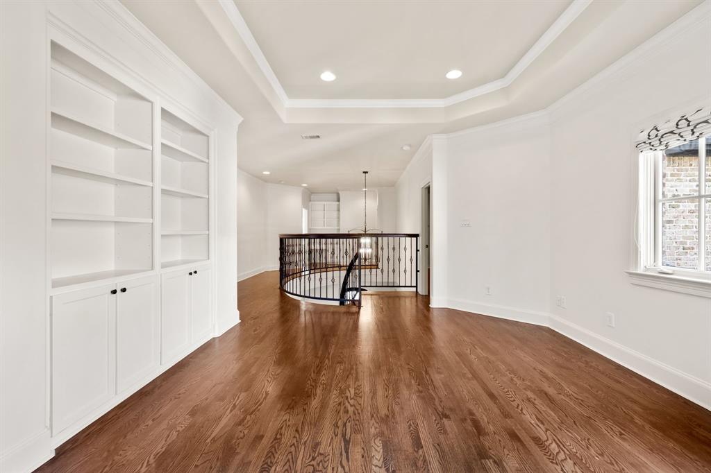 Summitt Lawn - Residential