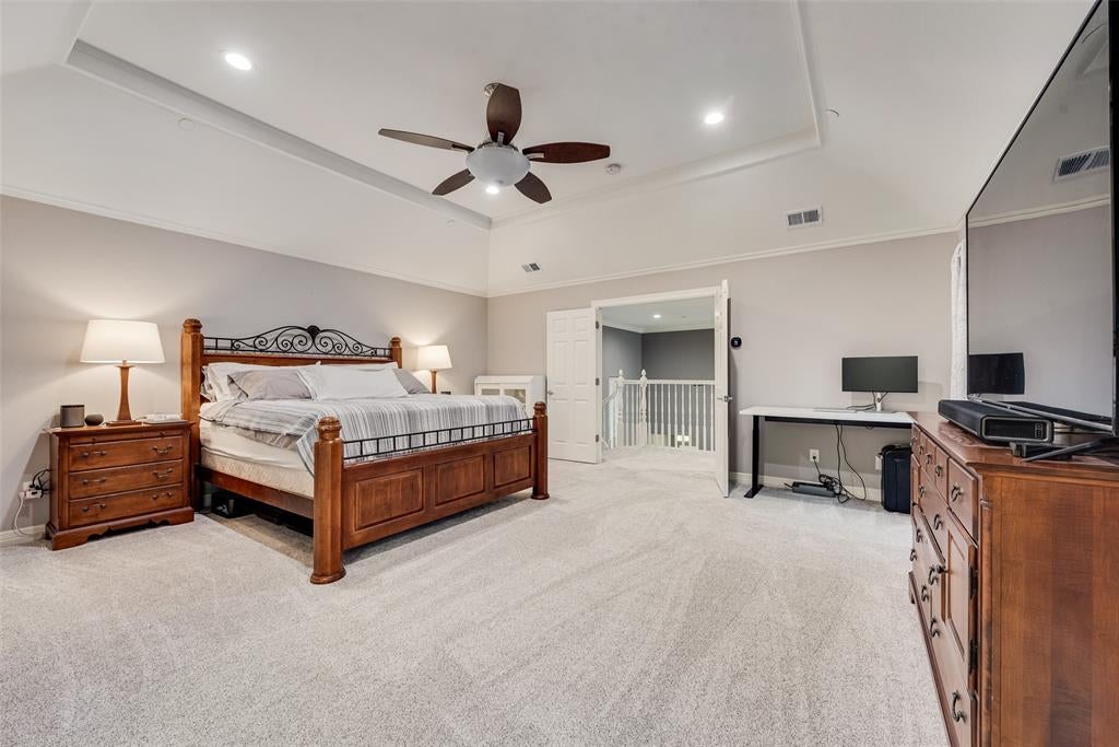 17060 Upper Bay Road