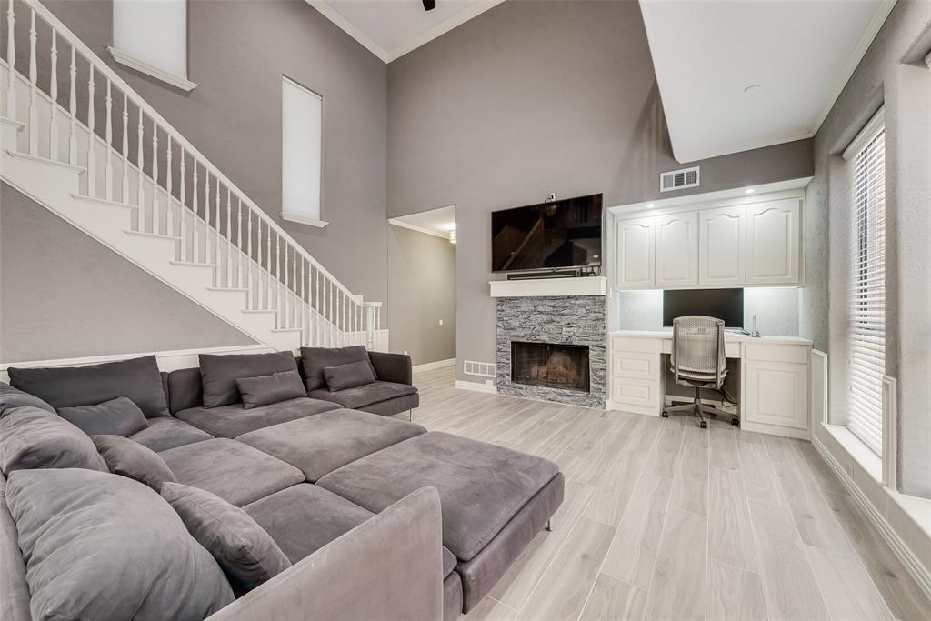 17060 Upper Bay Road