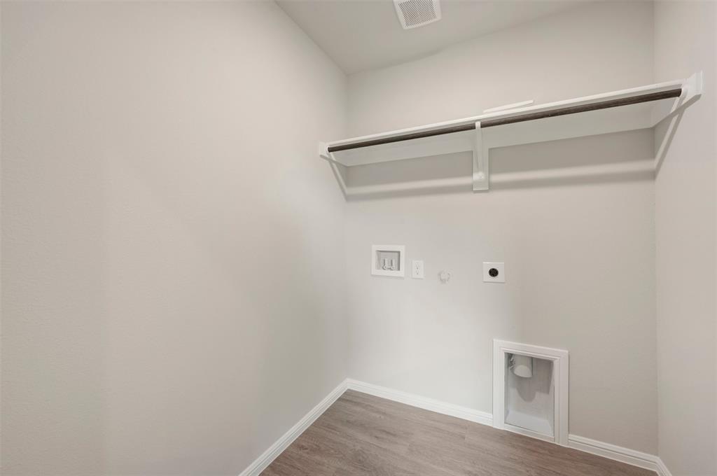 Elevon - Residential