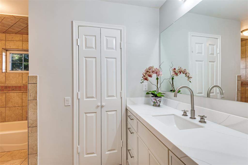 University Hills 2 - Residential