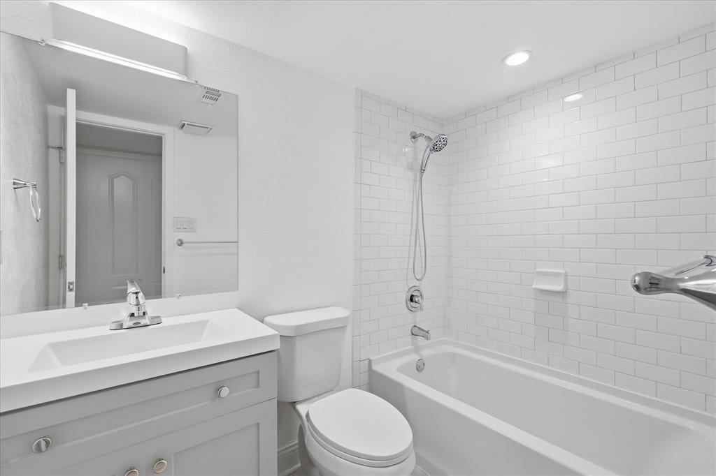 Westchester-Flower Mound 1 - Residential