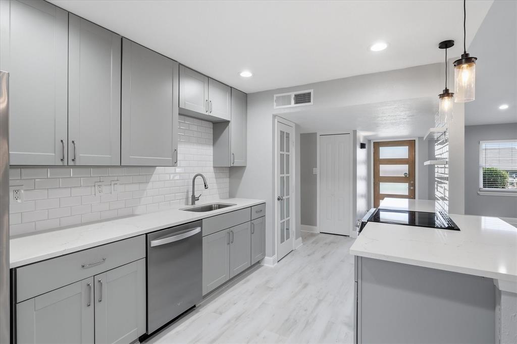 Westchester-Flower Mound 1 - Residential