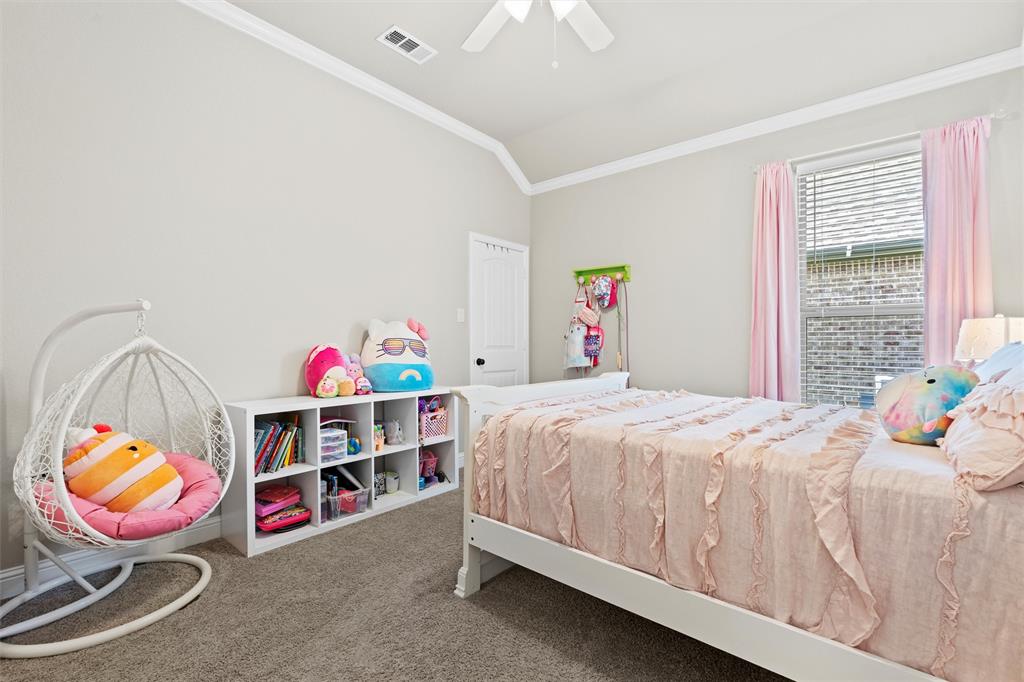 Willow Crk Xing - Residential