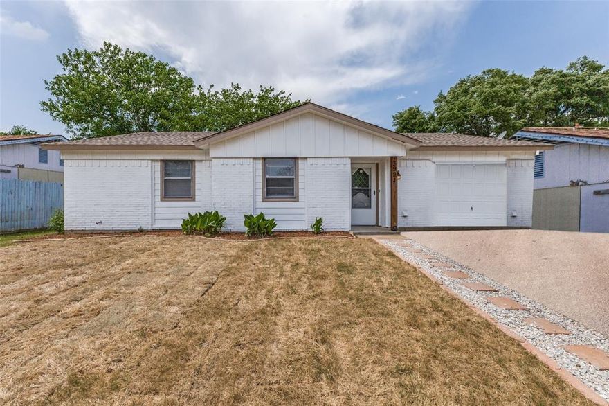 Move-in Ready 4 bedroom, 1 and 1 half bathroom ready for new tenants!  New paint and flooring throughout.  Updated kitchen and bathrooms!  Large, fenced, backyard with covered patio.  Ceiling fans in the bedrooms.  Easy access to highways, shopping, dining and more!  A must see!