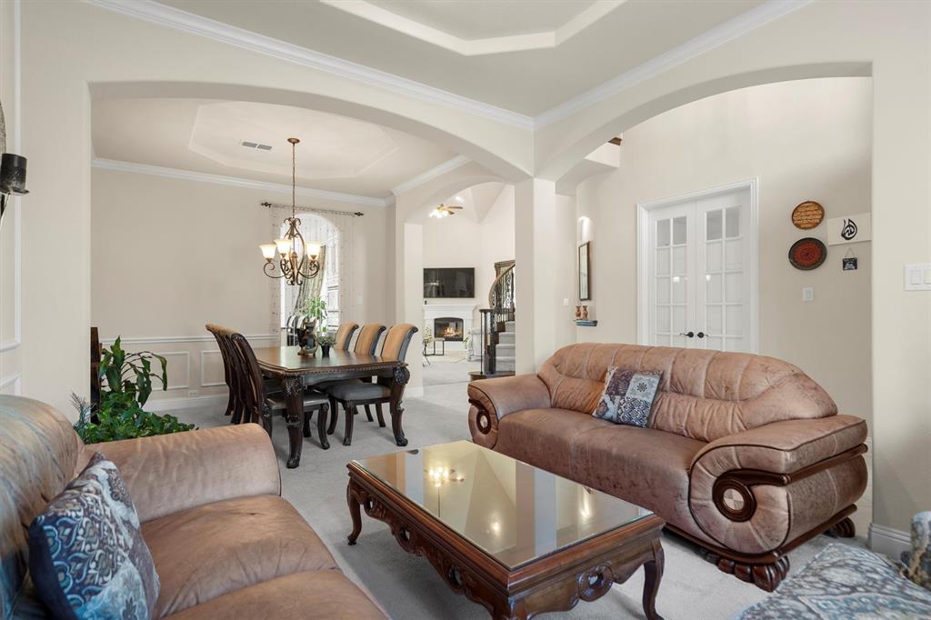 10296 Casabella Drive