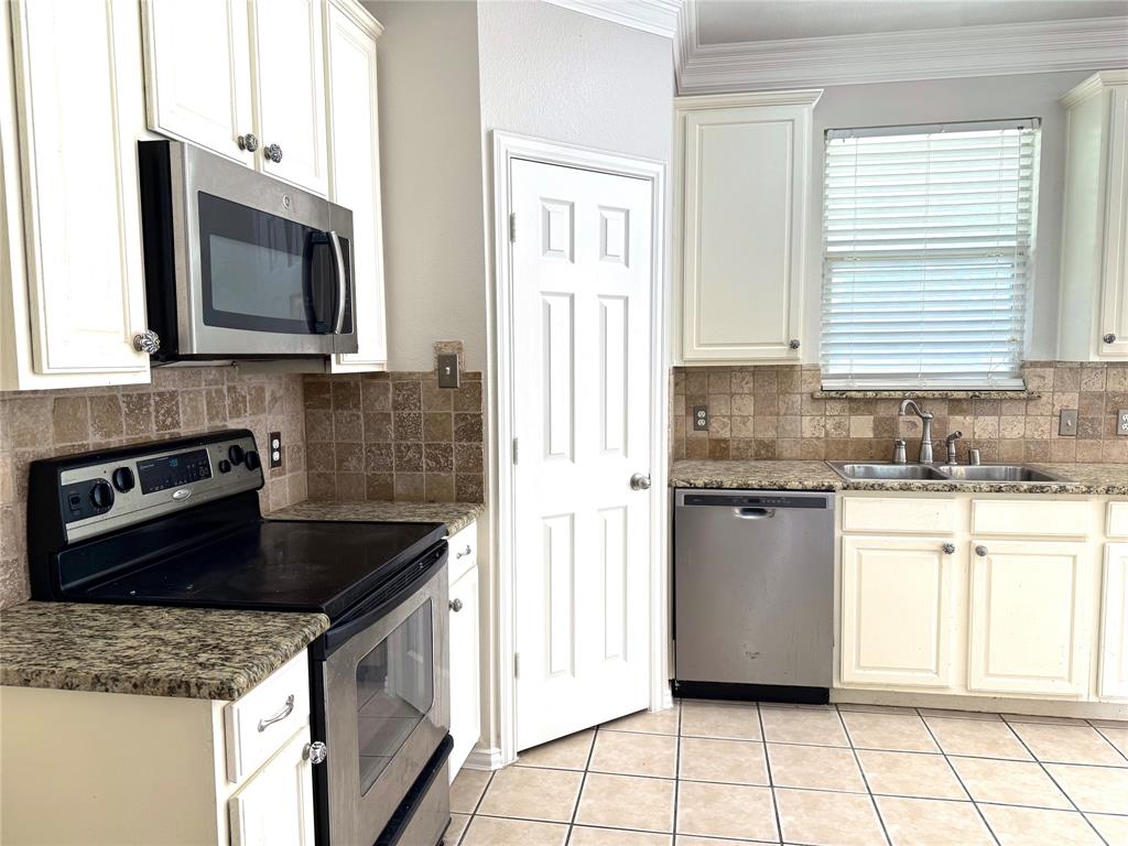 Providence Ph 2 - Residential Lease