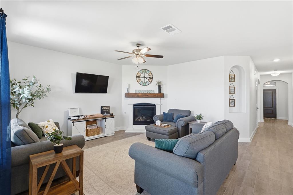 10709 Table Bluff Street