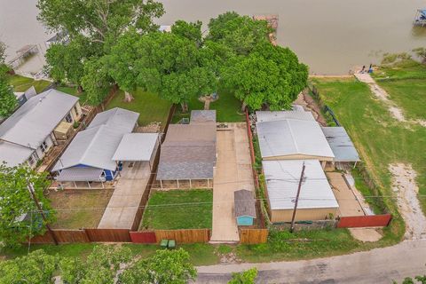 Photo of 14064 Rucker Street, Azle, TX 76020 (MLS # 21240686)