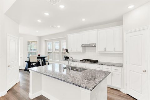 Tiny photo for 2820 Claude White Creek, McKinney, TX 75071 (MLS # 21122989)