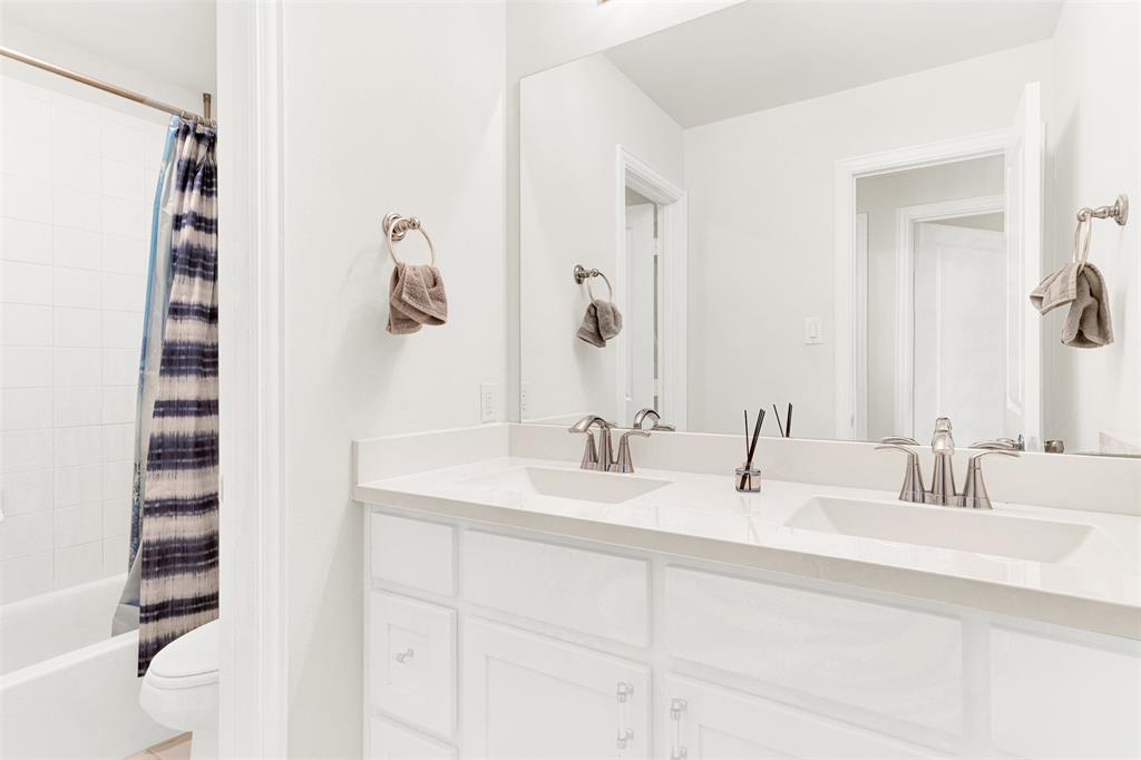 Trinity Falls Planning Unit 7 Ph 1 - Residential