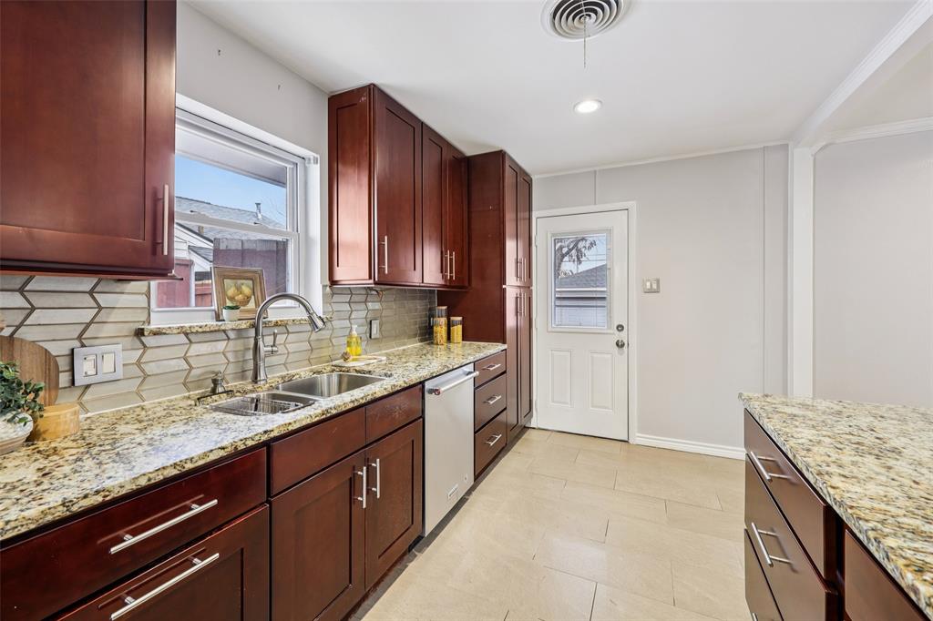 Lake Highlands Estates - Residential