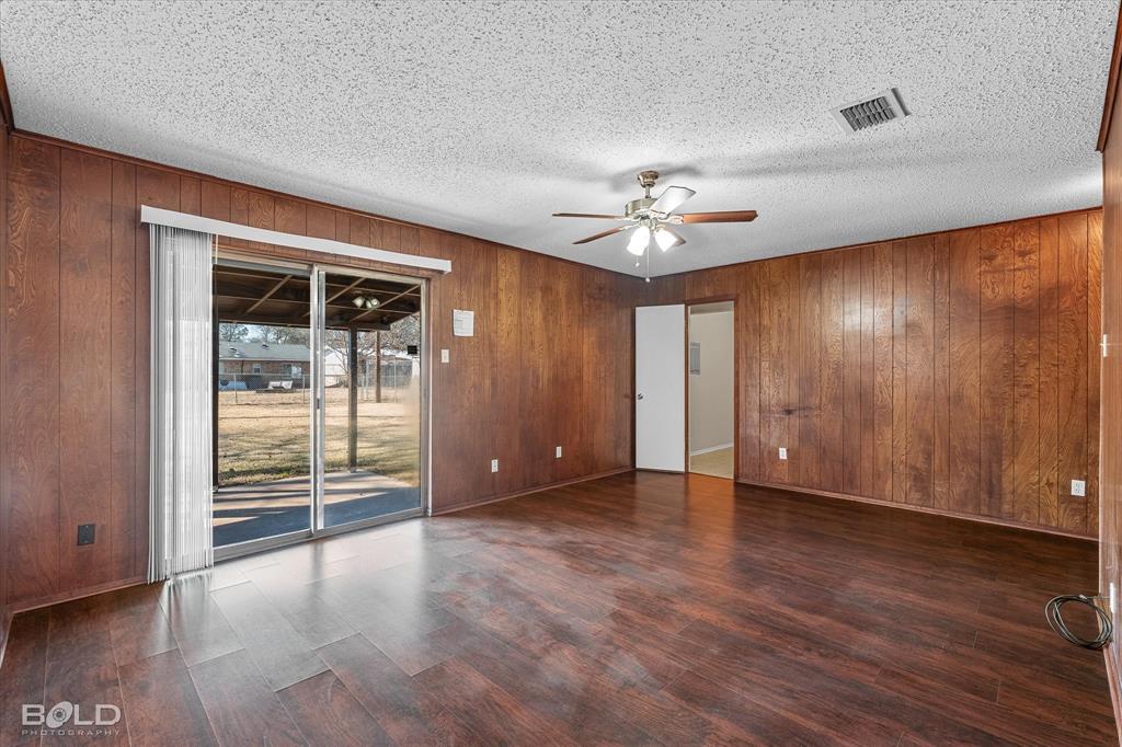 Swan Lake Sub - Residential