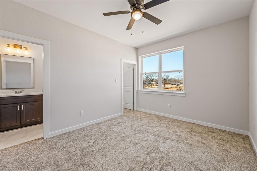 TARLETON CROSSINGS - Commercial Sale