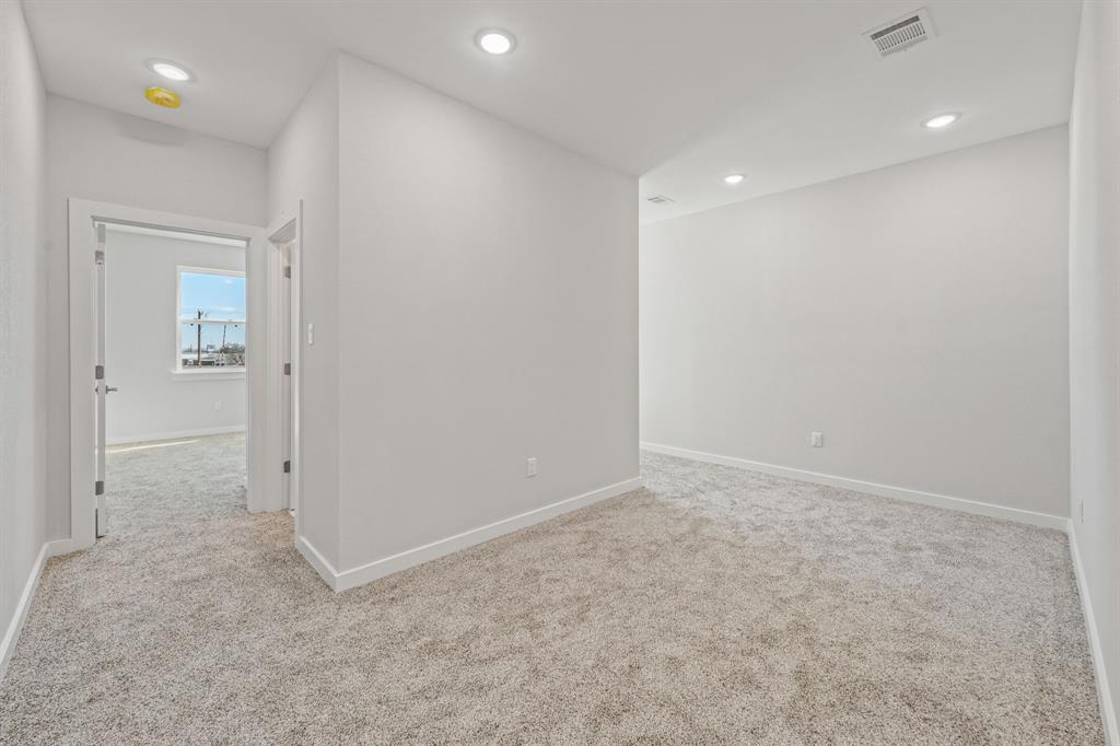 TARLETON CROSSINGS - Commercial Sale