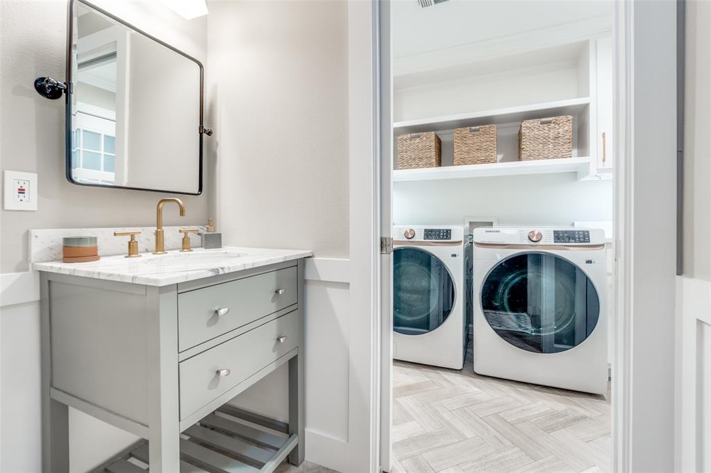 Williams Caruth - Residential