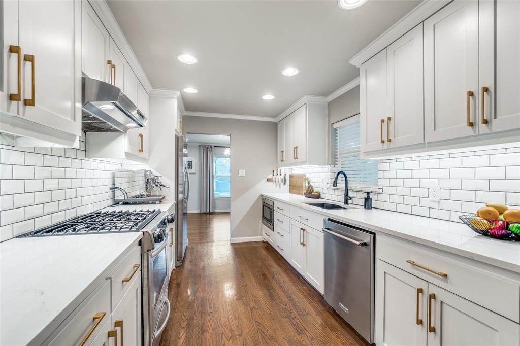 Williams Caruth - Residential