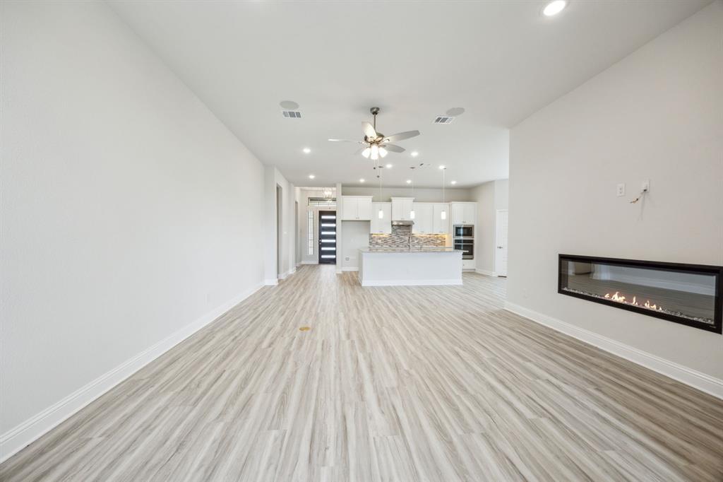 Summer Crest - Residential