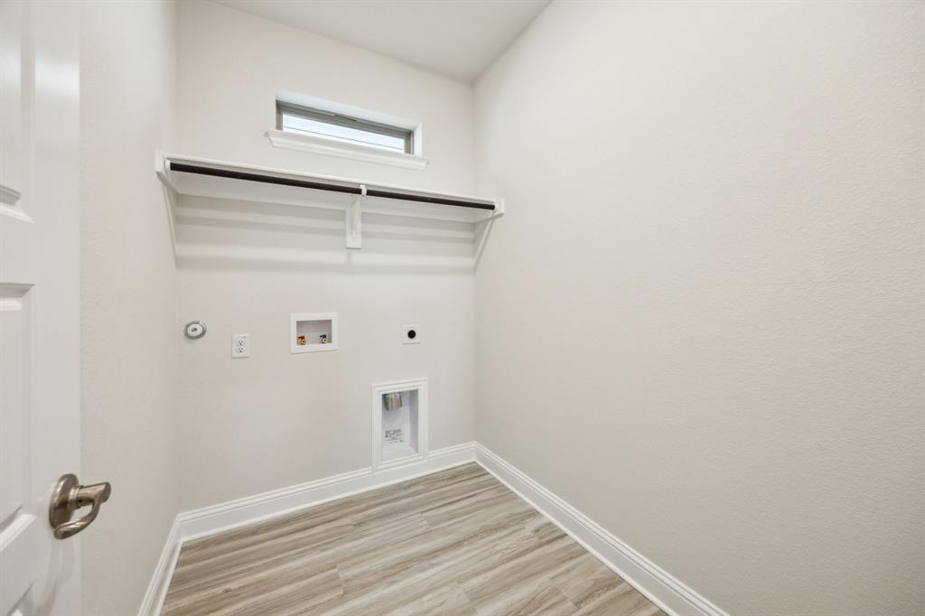 Summer Crest - Residential