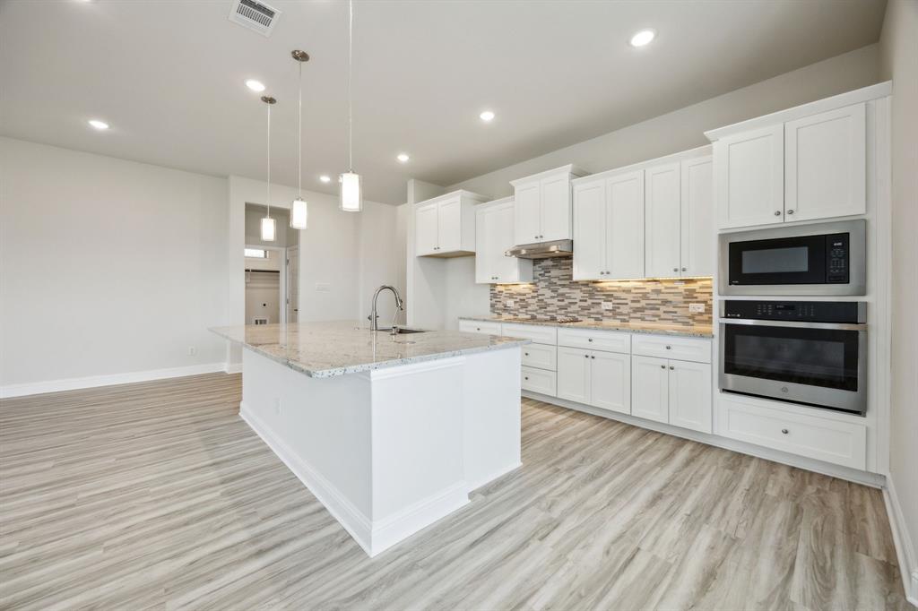 Summer Crest - Residential