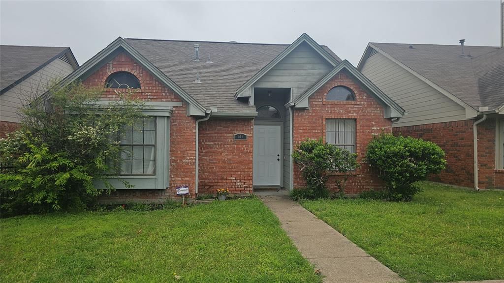 Photo of 516 Lookout Mountain Trail, Mesquite, TX 75149 (MLS # 21202935)