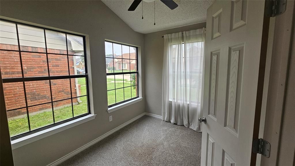 Photo of 516 Lookout Mountain Trail, Mesquite, TX 75149 (MLS # 21202935)