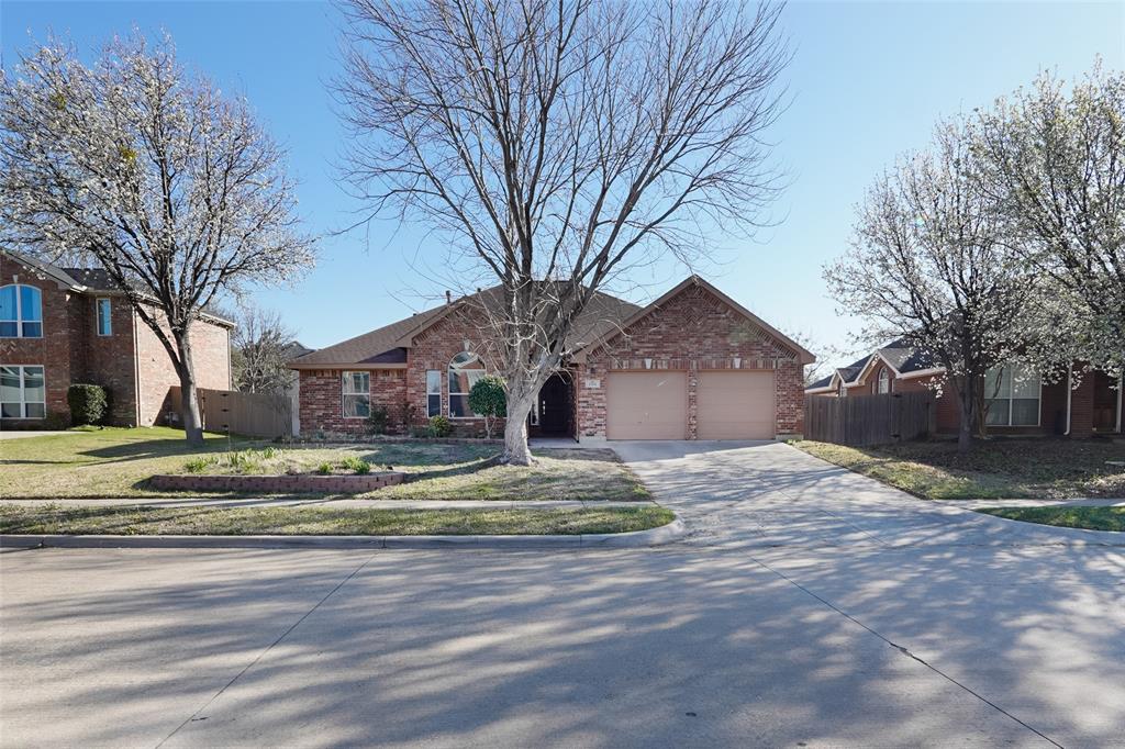 204 Village Trail