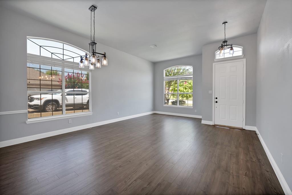 1108 Huntington Trail