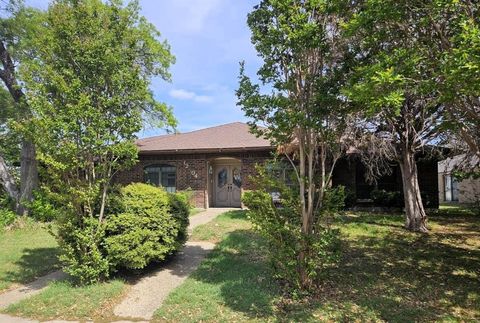 12804 Whispering Hills Drive Dallas TX 75243