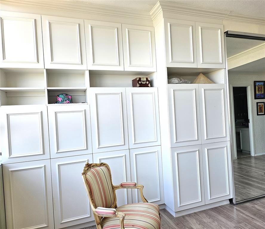 Athena Condo - Residential