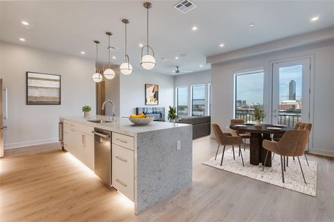 1900 S Ervay Street 512 Dallas TX 75215