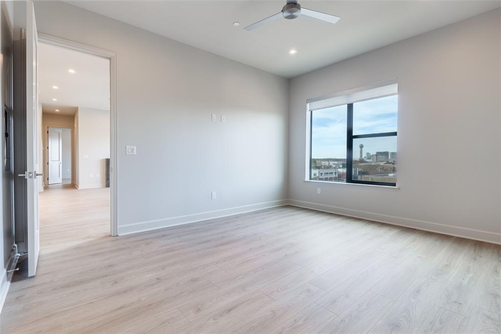 MANSFIELD R BLK C917 LTS 2-3 PT LT 4 ABND - Residential