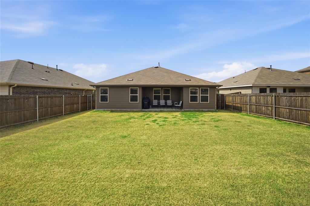 RIVERFIELD - Residential