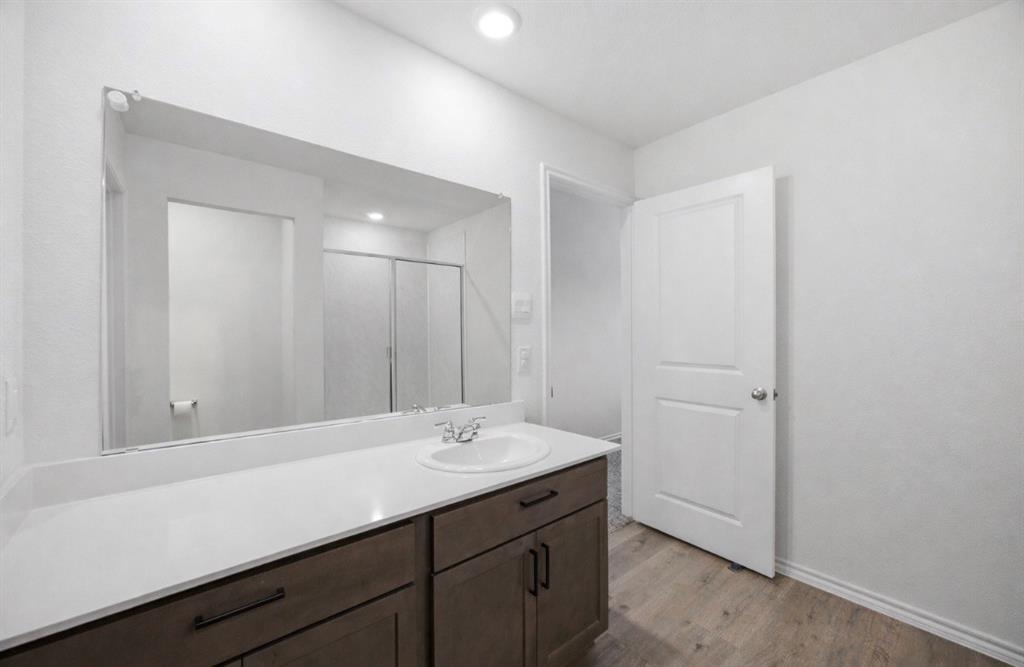 RIVERFIELD - Residential