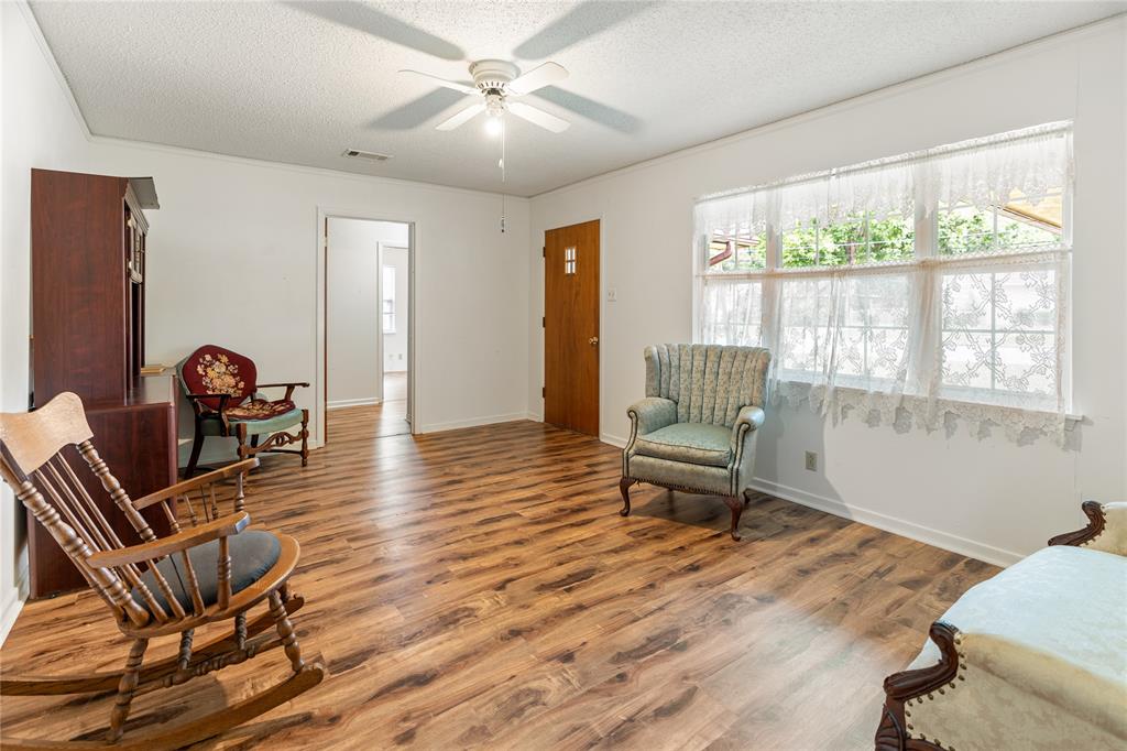 1019 E Elm Street