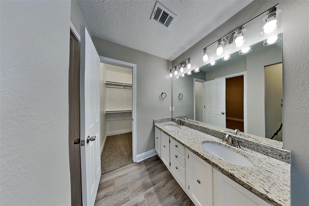 Huntington Village Ph III Add - Residential Lease