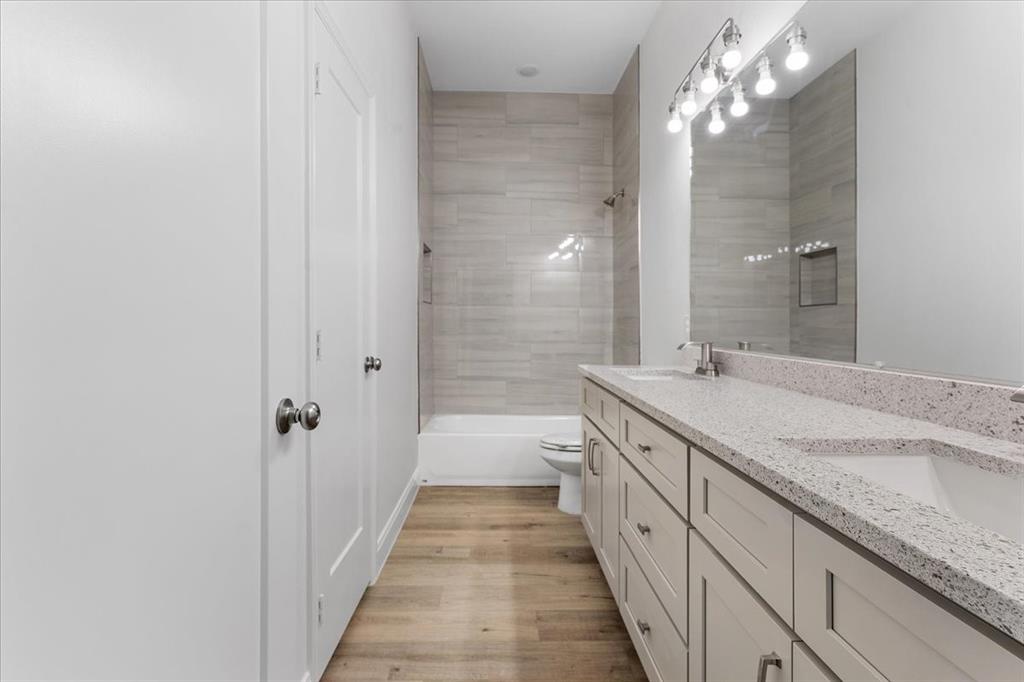 Howard W R Add - Residential