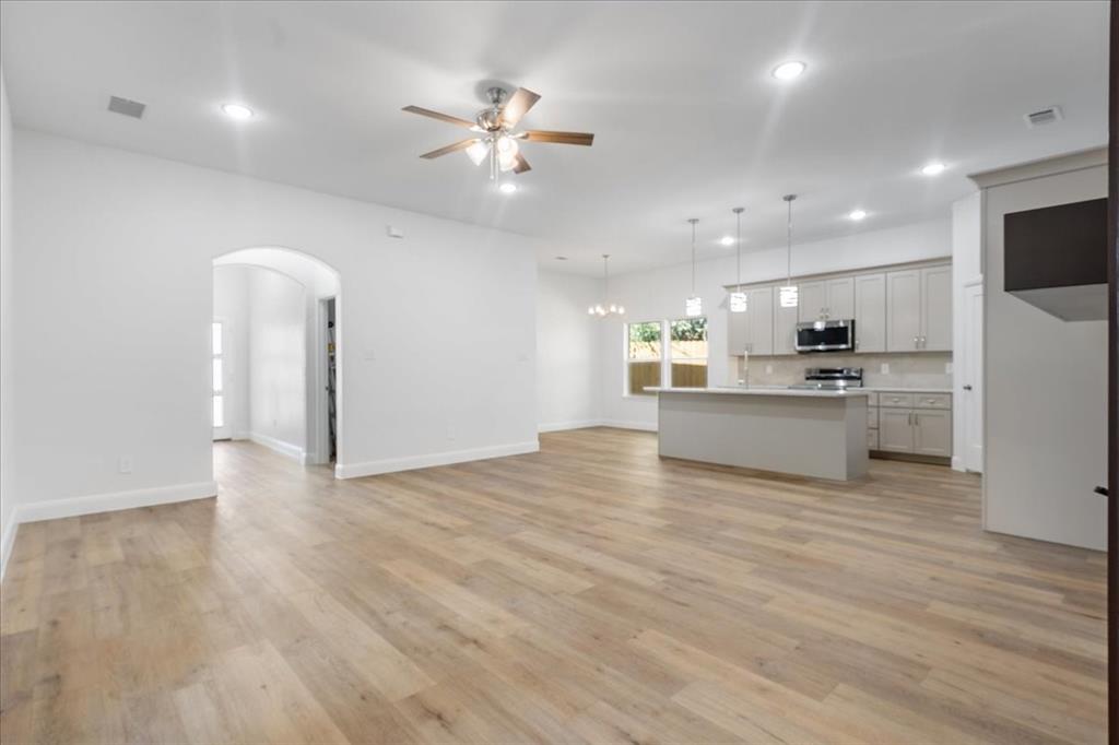 Howard W R Add - Residential