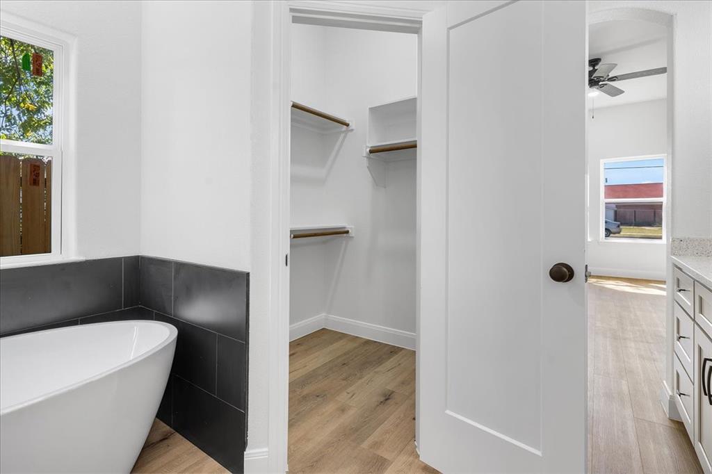 Howard W R Add - Residential