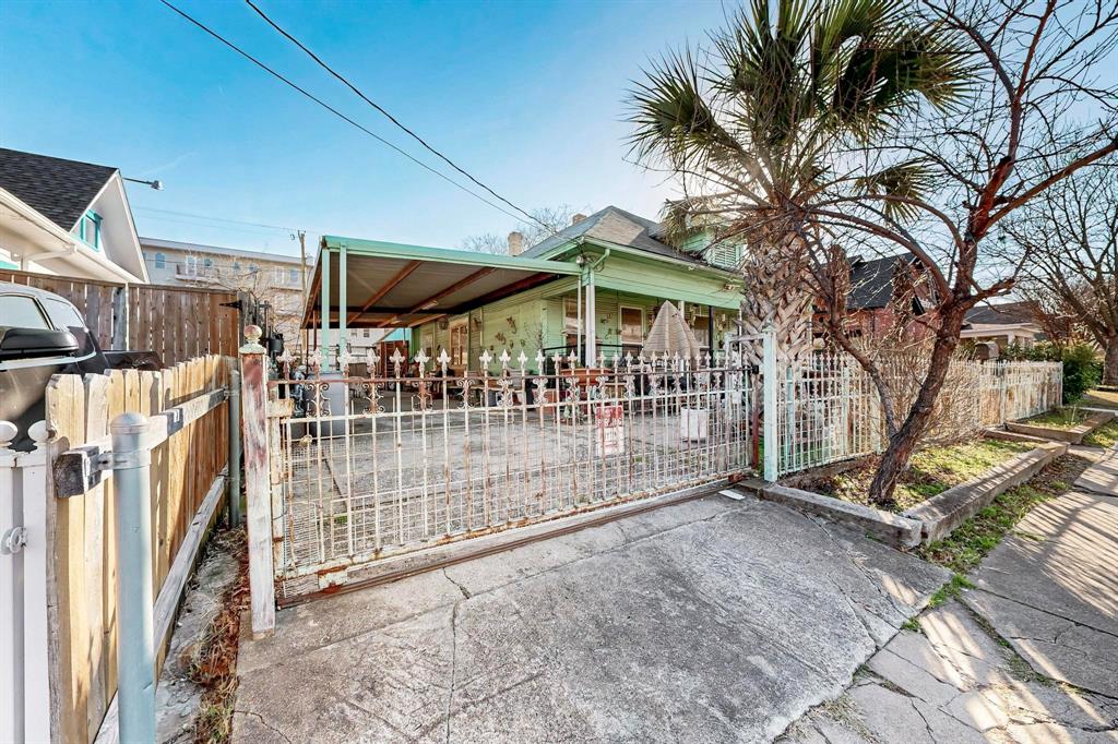 Hillside - Residential