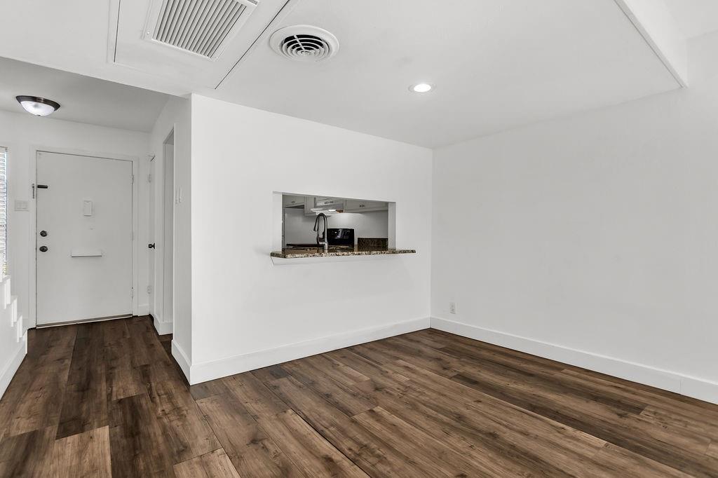 Northgale Village Bldg G - Residential