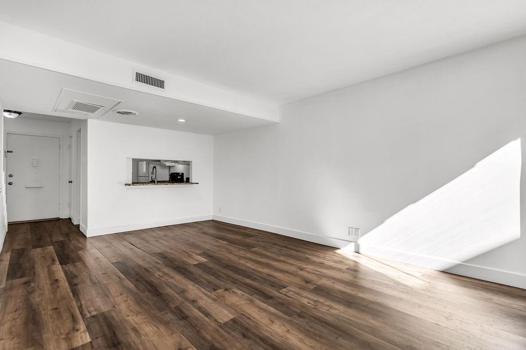 Northgale Village Bldg G - Residential