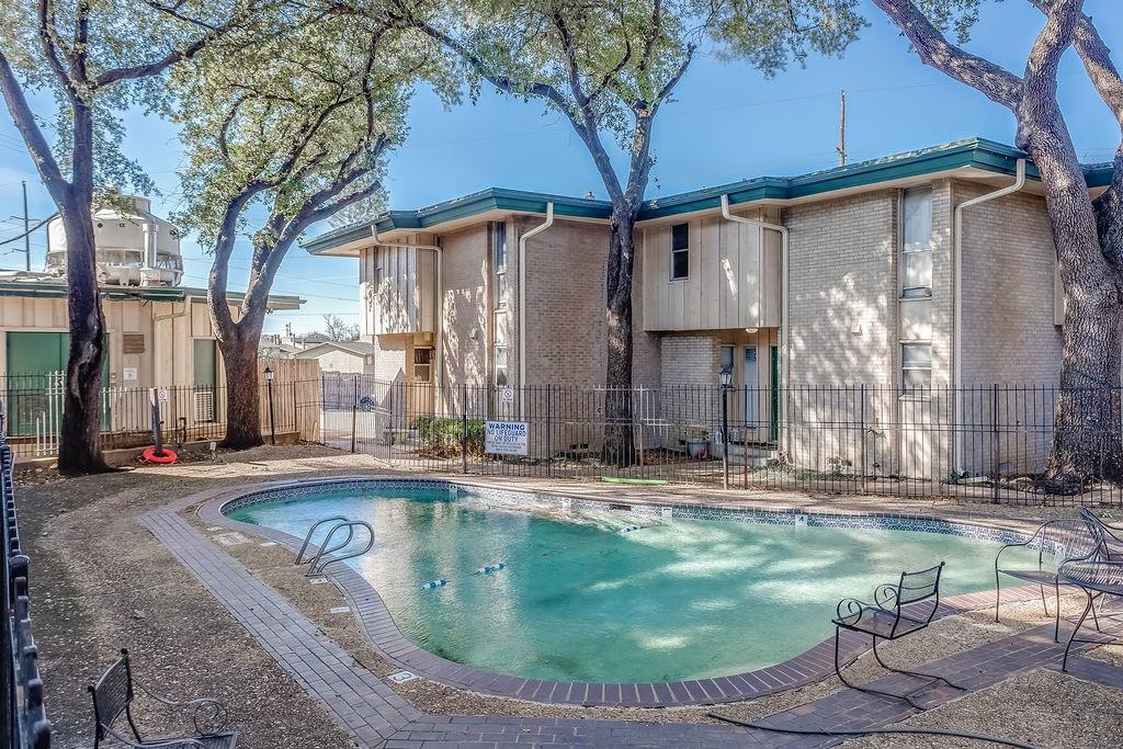 Northgale Village Bldg G - Residential